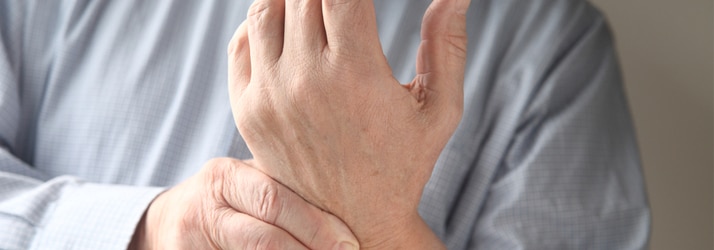 the best chiropractor in Sugar Land sees patients with carpal tunnel syndrome